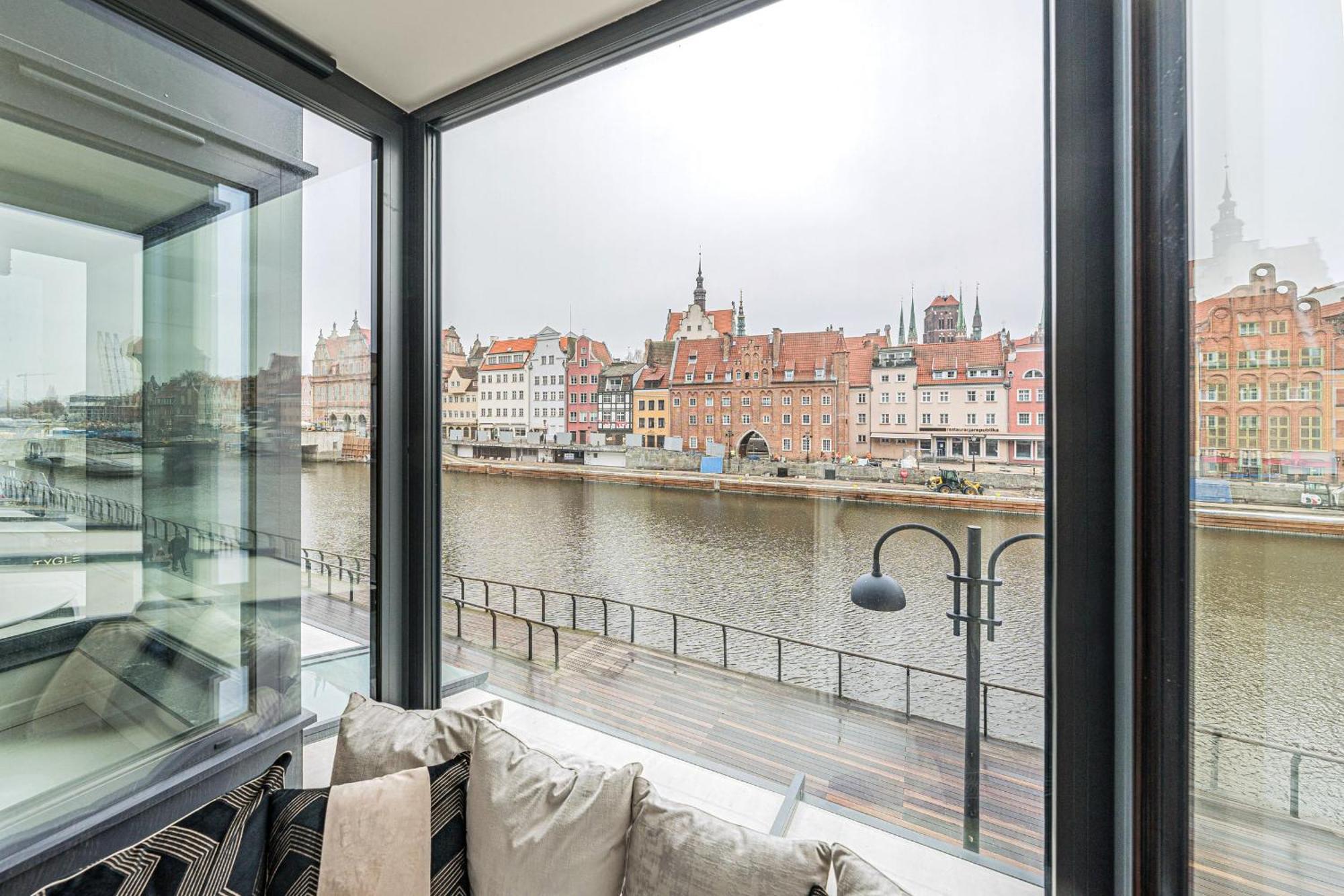 Rent Like Home - Deo Plaza Wyspa Spichrzow Gdansk Exterior photo